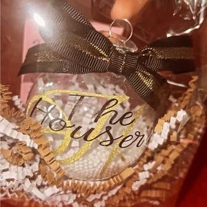 4x4 in custom glass or plastic christmas bulbs!